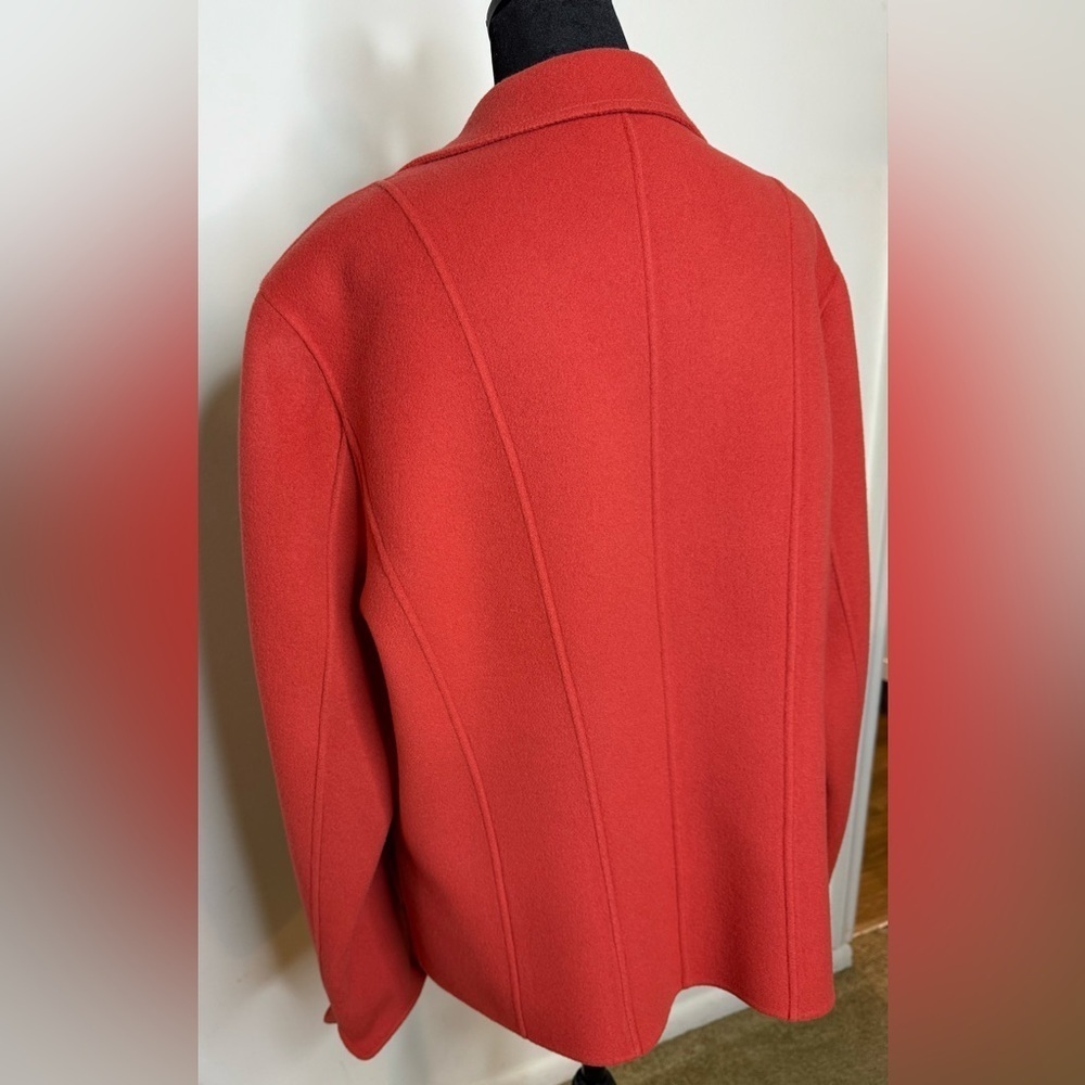 Talbots 100% wool preppy Orange Open blazer
Size 16
Excellent condition - Picture 7 of 9